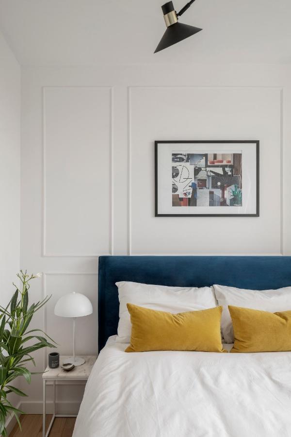 Stylowy Apartament Przy Metrze Варшава Екстериор снимка